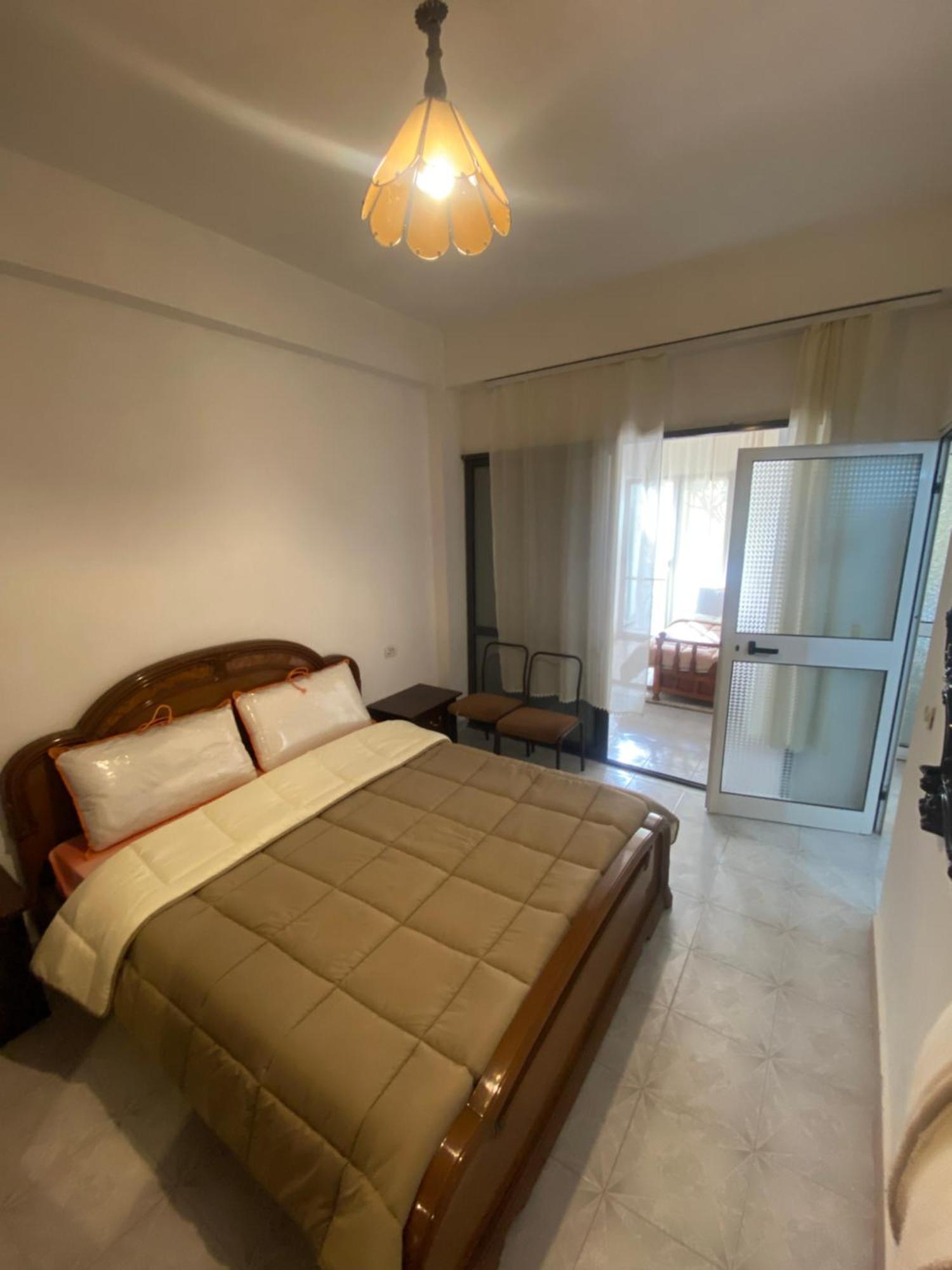 Lovely 2-Bedroom With Greenery View ดูร์เรส ภายนอก รูปภาพ