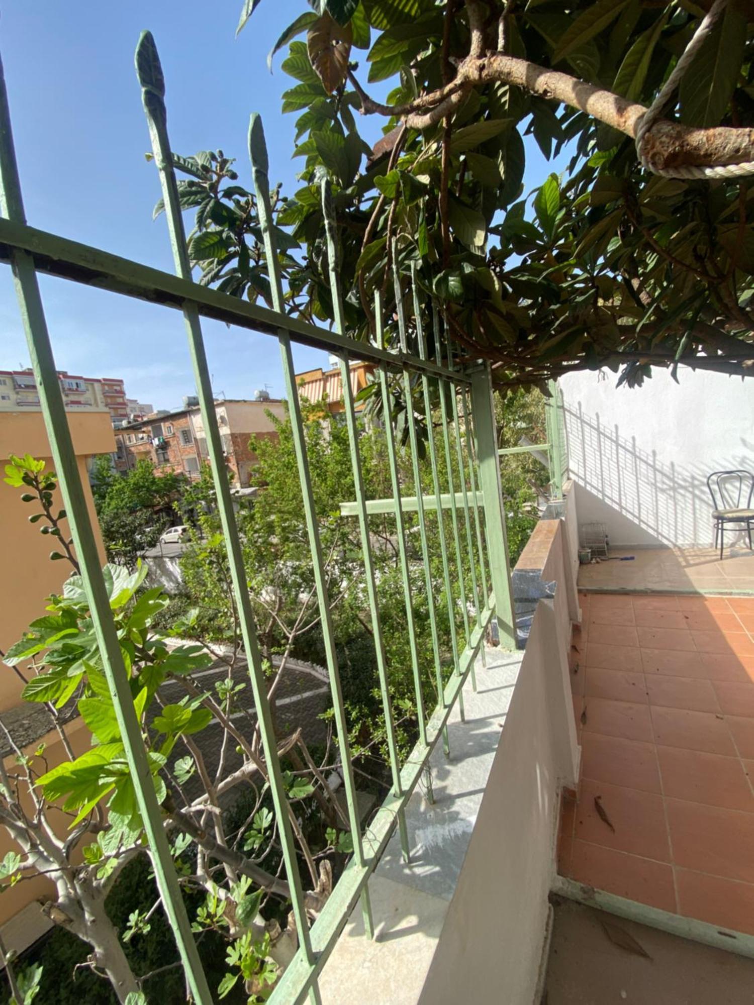 Lovely 2-Bedroom With Greenery View ดูร์เรส ภายนอก รูปภาพ