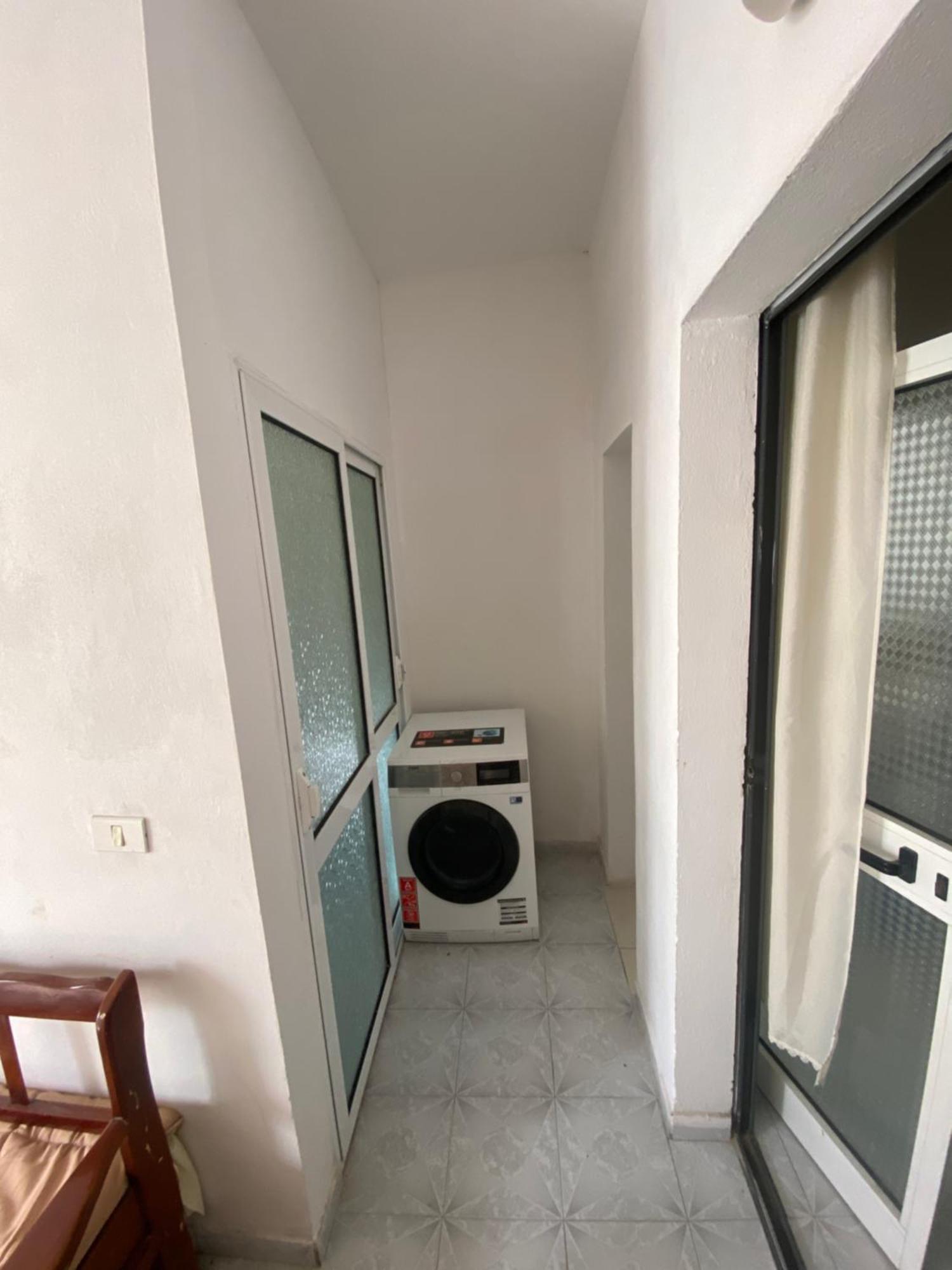 Lovely 2-Bedroom With Greenery View ดูร์เรส ภายนอก รูปภาพ